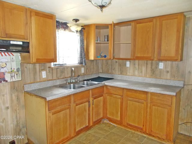 1025 Washington Boulevard, Chipley, FL 32428