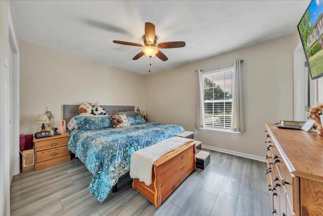 157 Clubhouse DR, Roanoke, VA 24019