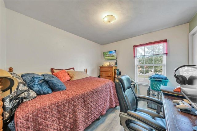 157 Clubhouse DR, Roanoke, VA 24019