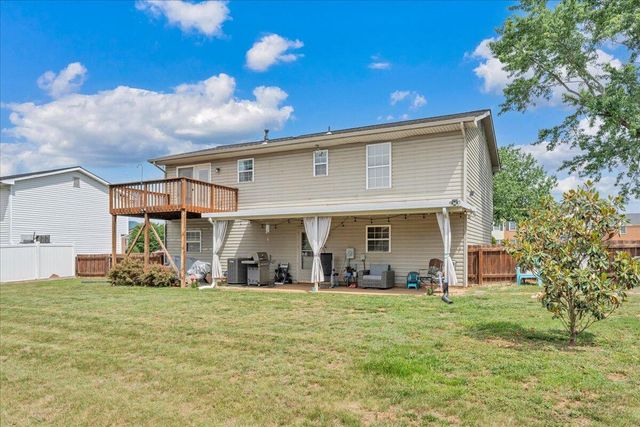 157 Clubhouse DR, Roanoke, VA 24019