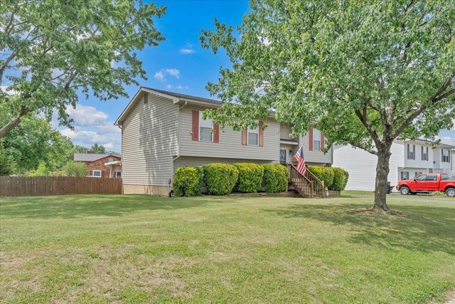 157 Clubhouse DR, Roanoke, VA 24019