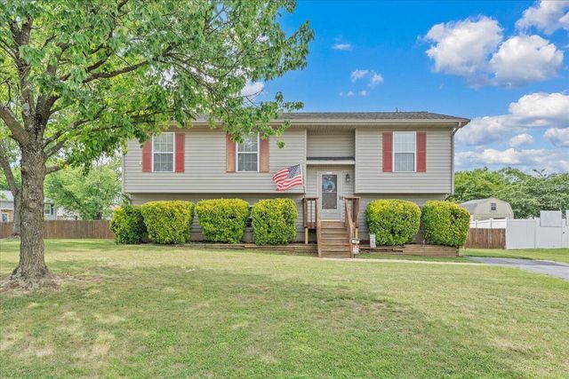 157 Clubhouse DR, Roanoke, VA 24019