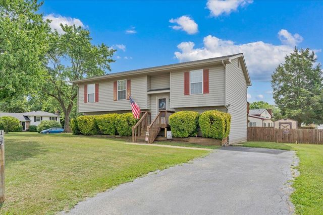 157 Clubhouse DR, Roanoke, VA 24019