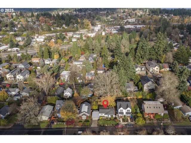 1323 Sw CARSON St, Portland, OR 97219