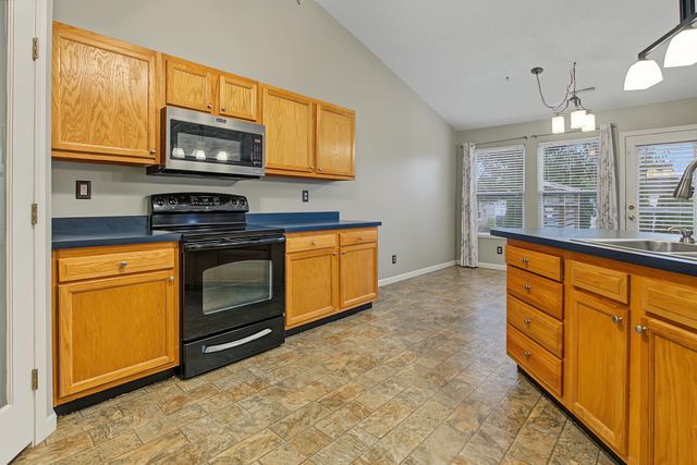 1209 Summerlake Drive, Alexandria, KY 41001