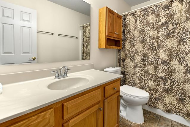 1209 Summerlake Drive, Alexandria, KY 41001