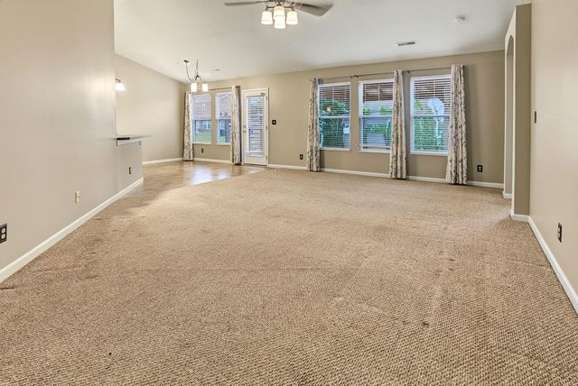 1209 Summerlake Drive, Alexandria, KY 41001