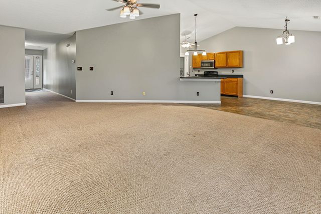 1209 Summerlake Drive, Alexandria, KY 41001