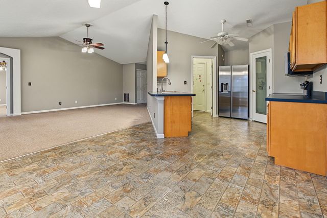 1209 Summerlake Drive, Alexandria, KY 41001