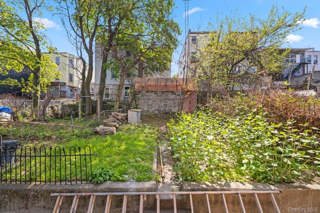 1639 Garfield Street, Bronx, NY 10460