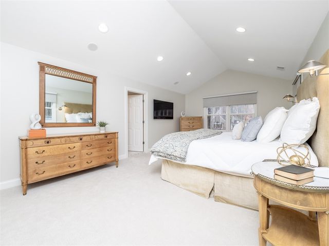 30 Wild Duck Road, Wilton, CT 06897