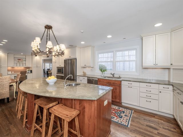 30 Wild Duck Road, Wilton, CT 06897