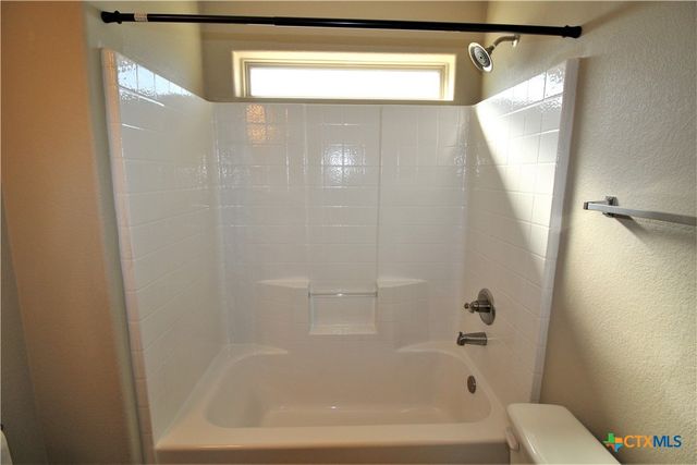 1017 S 9th Street, Copperas Cove, TX 76522