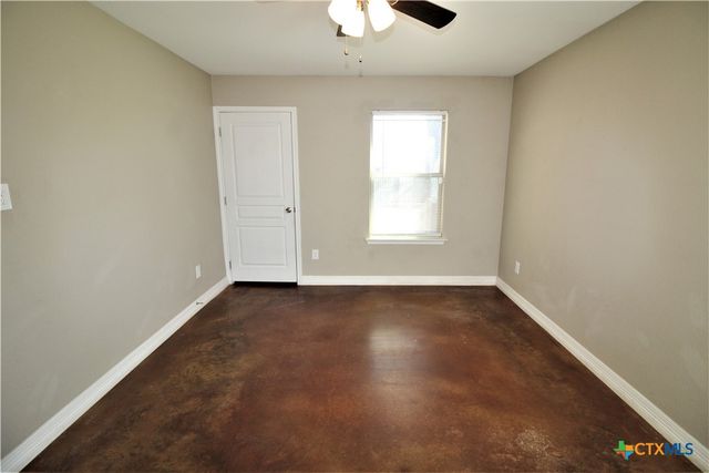 1017 S 9th Street, Copperas Cove, TX 76522