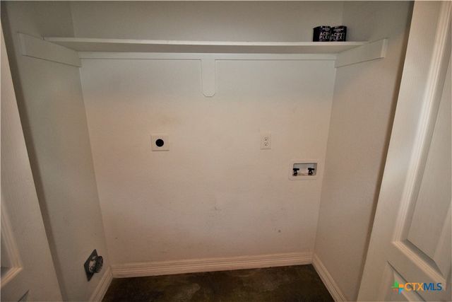 1017 S 9th Street, Copperas Cove, TX 76522