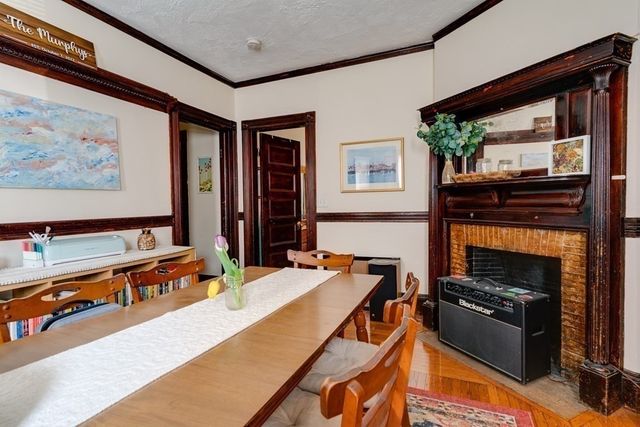 36 Hewlett St 1, Boston, MA 02131