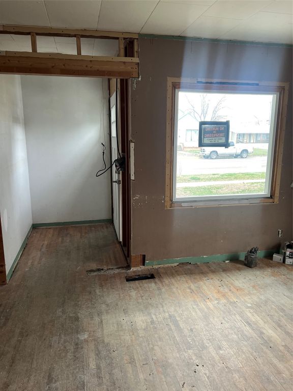 18 N Main Street, Conrad, MT 59425 photo 4