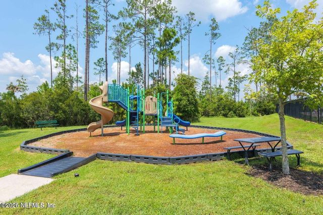 119 S HUMMINGBIRD Place, Palm Coast, FL 32164