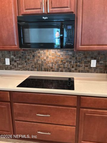 119 S HUMMINGBIRD Place, Palm Coast, FL 32164