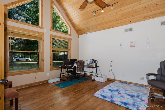 Hc 64 Box 6015, West Plains, MO 65775