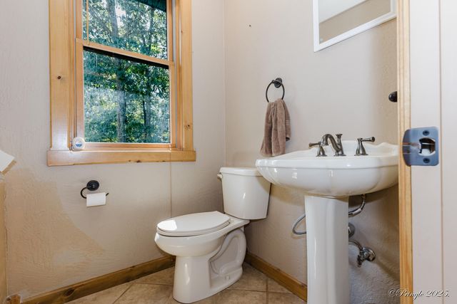 Hc 64 Box 6015, West Plains, MO 65775