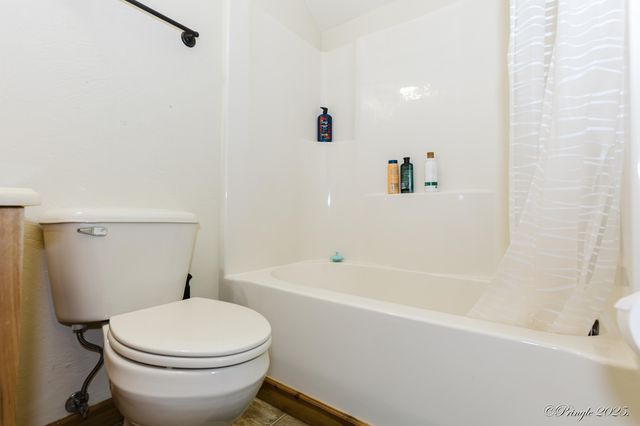 Hc 64 Box 6015, West Plains, MO 65775