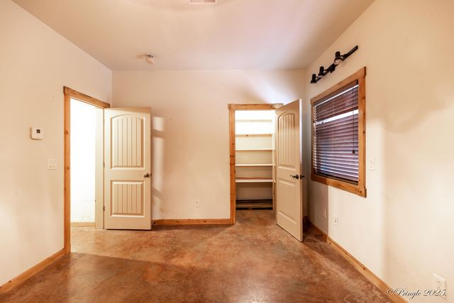 Hc 64 Box 6015, West Plains, MO 65775