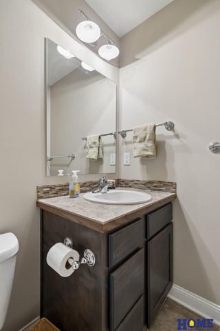 3120 King Ridge Court, Lincoln, NE 68504
