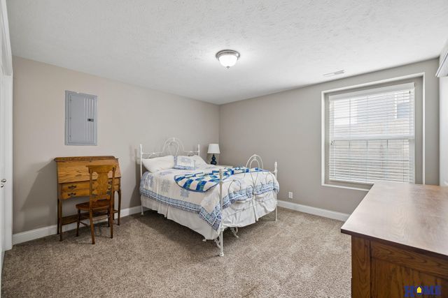 3120 King Ridge Court, Lincoln, NE 68504