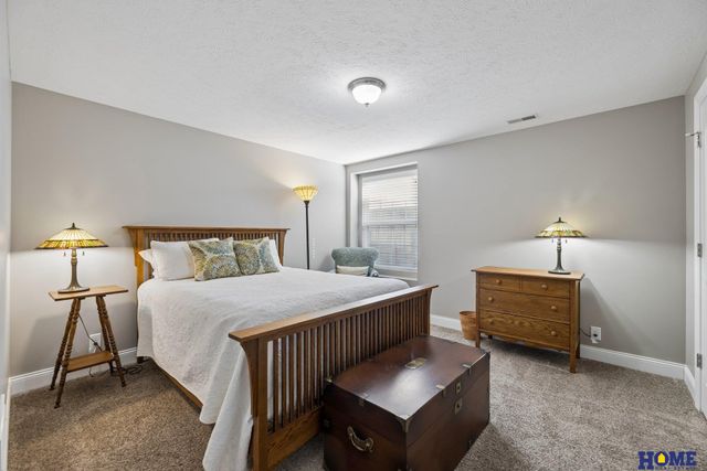 3120 King Ridge Court, Lincoln, NE 68504