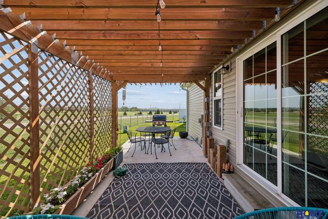 3120 King Ridge Court, Lincoln, NE 68504