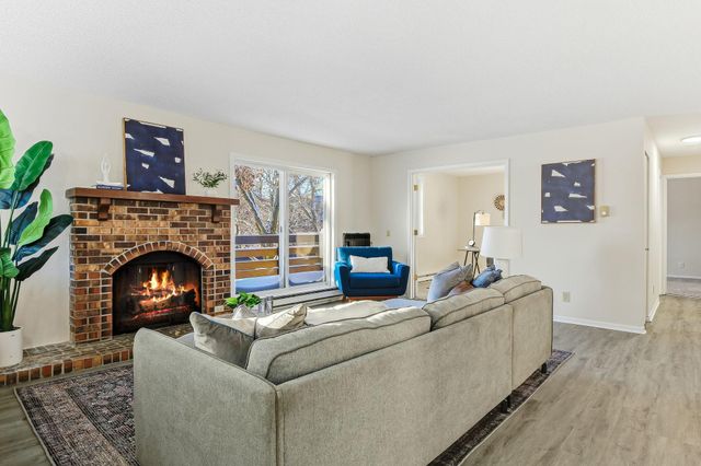 330 Ford Road 4, Saint Louis Park, MN 55426