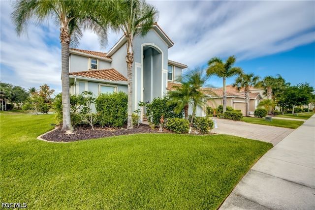 3613 Valle Santa CIR, Cape Coral, FL 33909