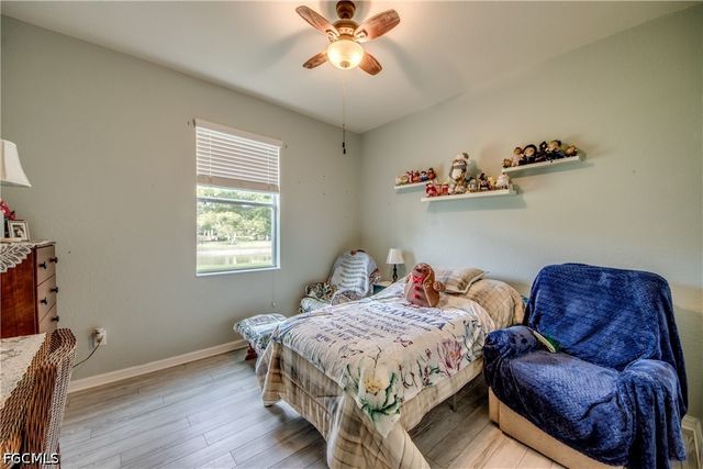 3613 Valle Santa CIR, Cape Coral, FL 33909