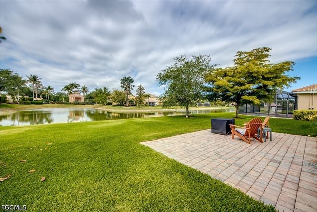 3613 Valle Santa CIR, Cape Coral, FL 33909