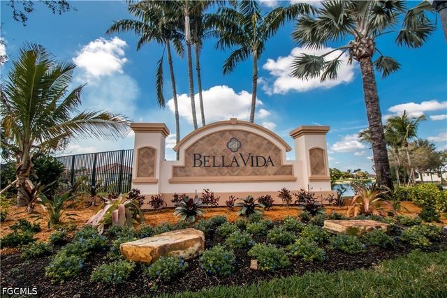 3613 Valle Santa CIR, Cape Coral, FL 33909