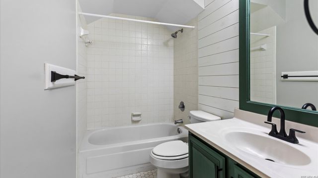 1020 Drayton, Schertz, TX 78154