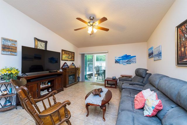 142 Patriot Ln, Elkton, FL 32033