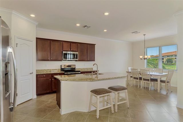 10065 COZY GROVE DRIVE, Venice, FL 34293