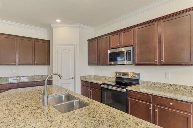 10065 COZY GROVE DRIVE, Venice, FL 34293
