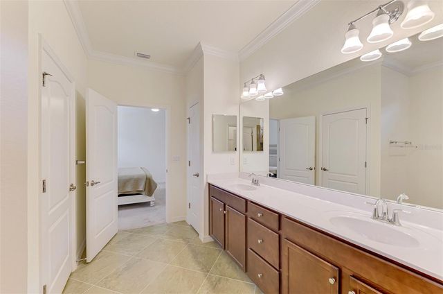 10065 COZY GROVE DRIVE, Venice, FL 34293