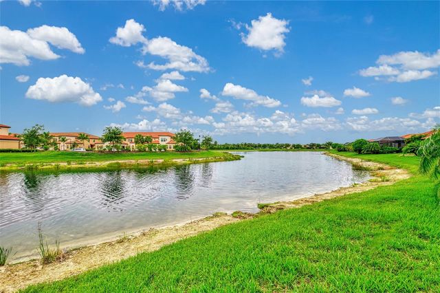 10065 COZY GROVE DRIVE, Venice, FL 34293