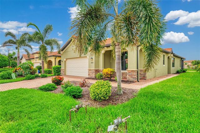 10065 COZY GROVE DRIVE, Venice, FL 34293