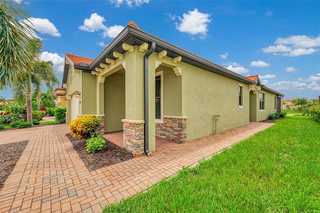 10065 COZY GROVE DRIVE, Venice, FL 34293