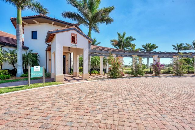 10065 COZY GROVE DRIVE, Venice, FL 34293