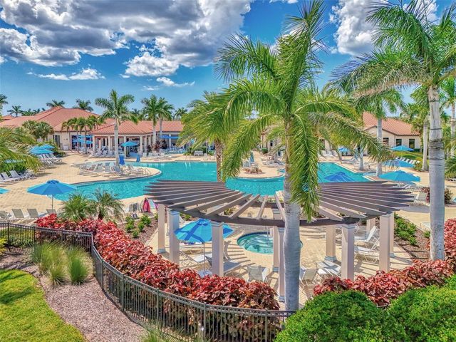10065 COZY GROVE DRIVE, Venice, FL 34293