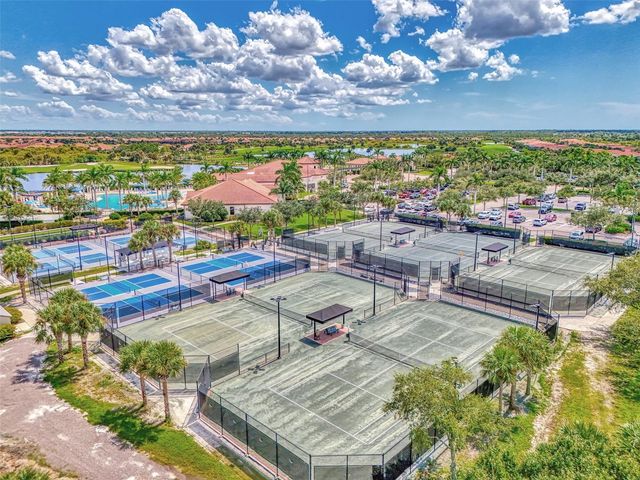10065 COZY GROVE DRIVE, Venice, FL 34293