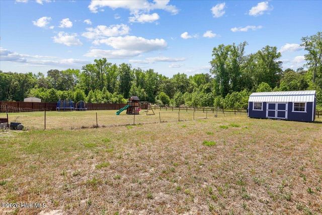 119 Auburn Bay Drive, Pikeville, NC 27863