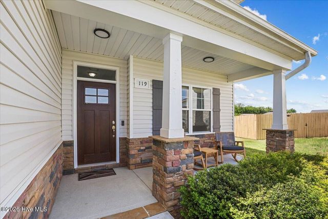 119 Auburn Bay Drive, Pikeville, NC 27863