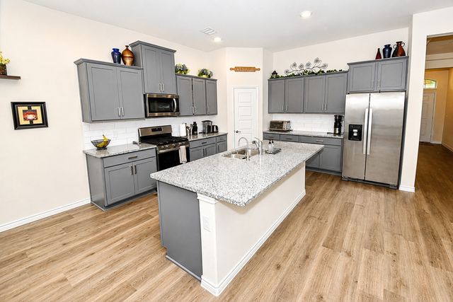 1405 Xeresa Drive, Little Elm, TX 75068